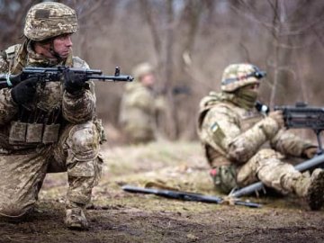 Захисники за добу знищили ще 730 російських окупантів