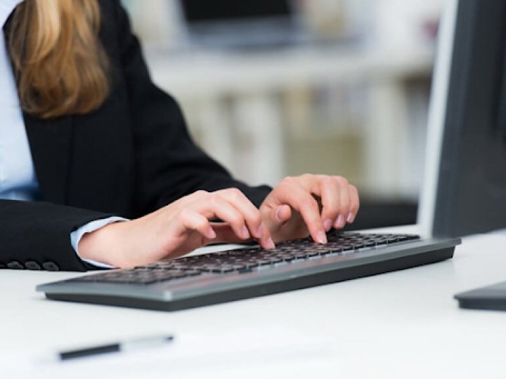 Зразок рахунку на оплату ФОП: як правильно скласти та швидко виставити клієнту