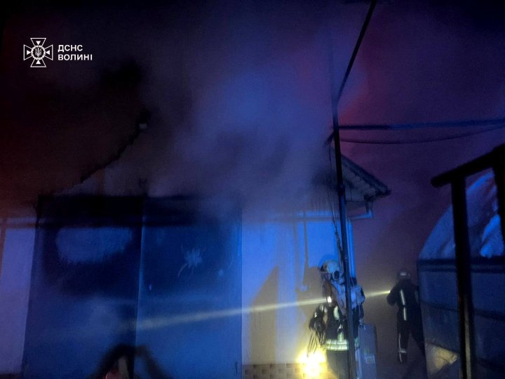 Через коротке замикання на Волині спалахнув житловий будинок