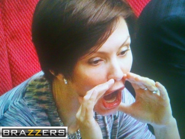 Інтернет вибухнув фотожабами на регіоналку з відкритим ротом. ФОТО. ВІДЕО