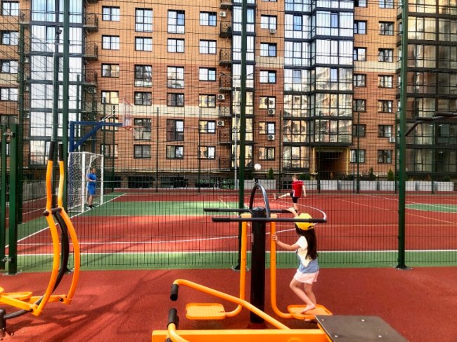 ЖК «Яровиця» – сучасні рішення щодо паркування авто*