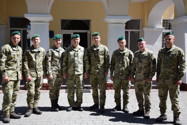 Луцький прикордонний загін поповнився офіцерами. ФОТО
