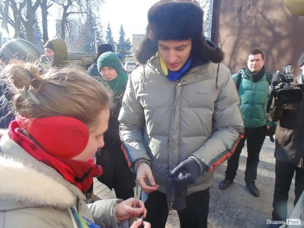 У Луцьку - пікет міліції. ФОТО. ВІДЕО