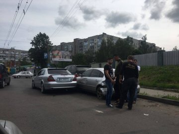 У Луцьку на Конякіна – подвійна аварія