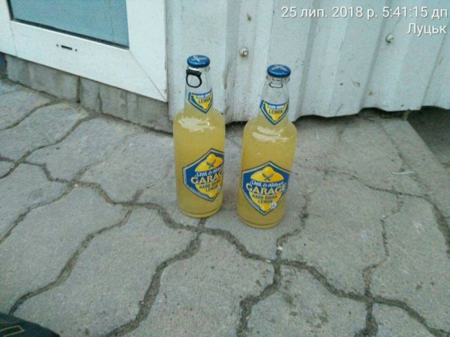 У Луцьку вночі спіймали «на гарячому» продавців алкоголю. ФОТО