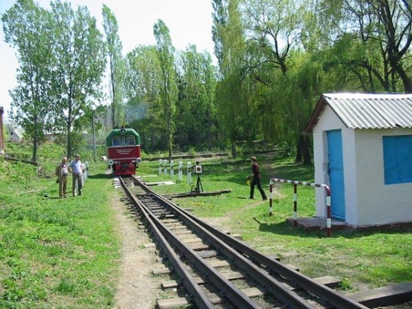 Луцька дитяча залізниця - від моменту відкриття до сьогодні. ФОТО