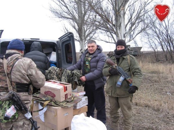 З Волині на фронт відправили першу «бандероль» допомоги. ФОТО