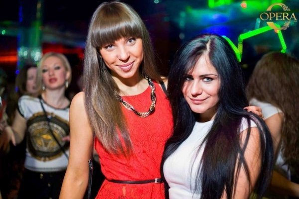 Пара Нормальних у луцькому клубі. ФОТО