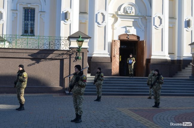 Загинув у день народження: Луцьк попрощався з воїном Віктором Лахаєм. ФОТОРЕПОРТАЖ