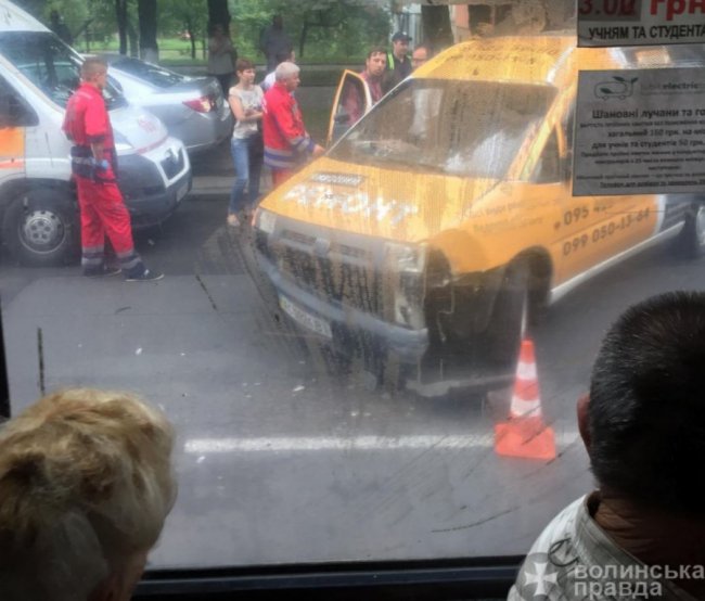 У Луцьку через аварію – тягучка. ФОТО