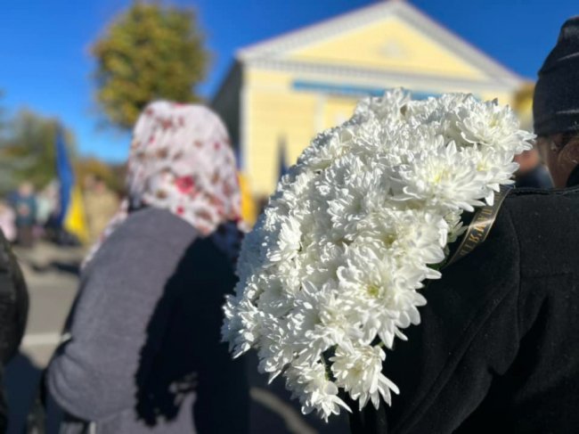 Назавжди 22: у Ковелі поховали Героя Марка Данилюка