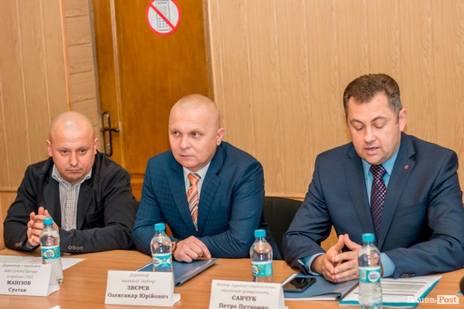 У луцькому виші відкрили унікальну Лабораторію швейної індустрії. ФОТО