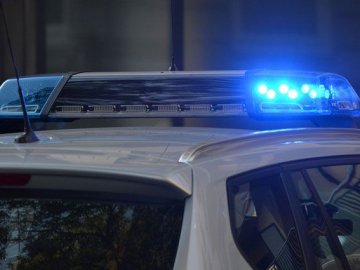 Патрульні у Луцьку допомогли двом бабусям