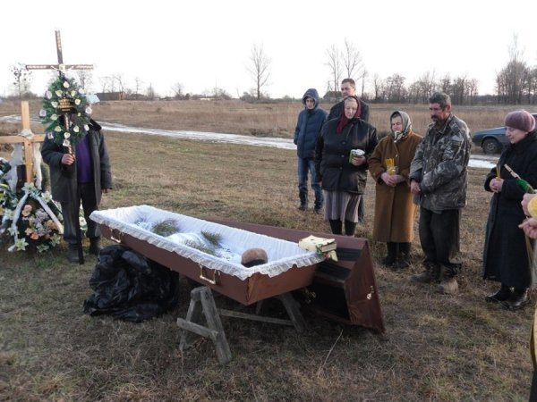 На Волині внучка знайшла останки діда через 70 років. ФОТО