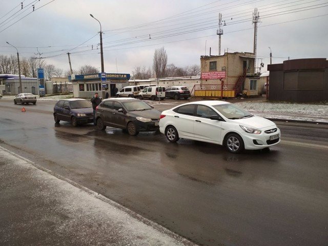 У Луцьку - ранкова подвійна аварія