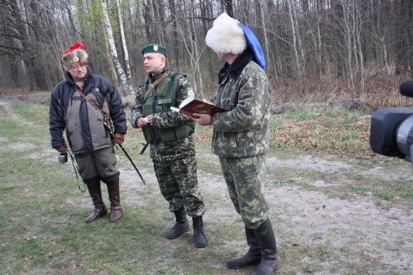 На Волині кордон допомагають охороняти козаки