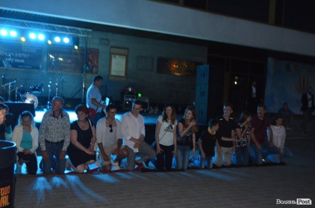 Гігантські кулі над вечірнім містом: у Луцьку – фестиваль «Aerosfera». ФОТО