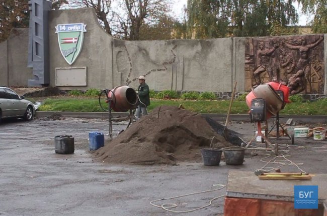 Роботи виконуються неякісно, - Гунчик про будинок для військових