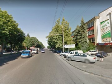 У Луцьку просять заборонити поворот ліворуч з проспекту Перемоги 