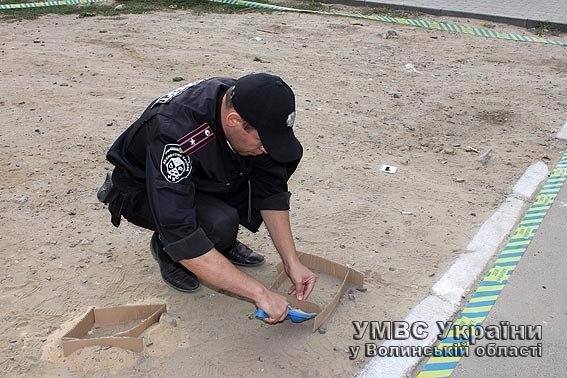 У Луцьку здійснено напад із застосуванням зброї. ФОТО. ВІДЕО