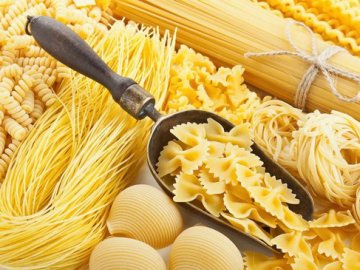 У луцькі заклади освіти закуплять макаронів на пів мільйона гривень