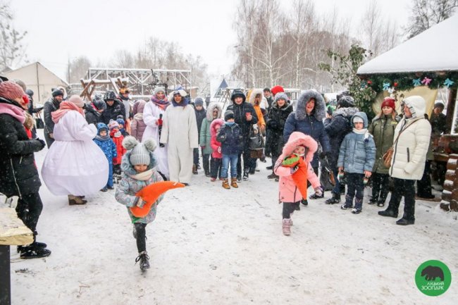 Святий Миколай у луцькому зоопарку влаштував свято для діток. ФОТО