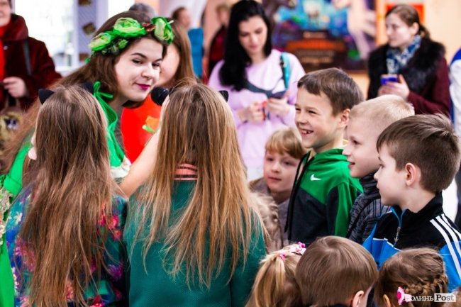 У «Промені» веселили дітей весняною програмою. ФОТО*