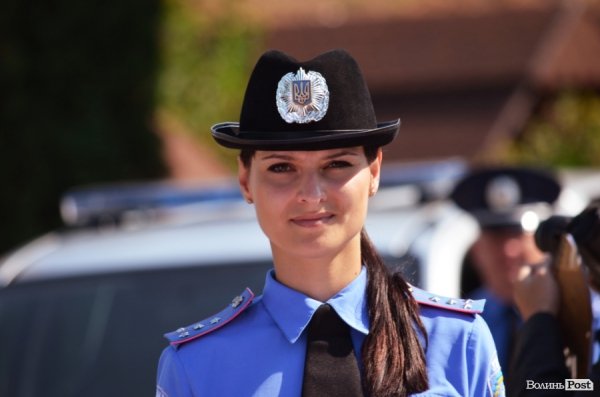 Волинській поліції передали 38 автомобілів з ЄС. ФОТО 