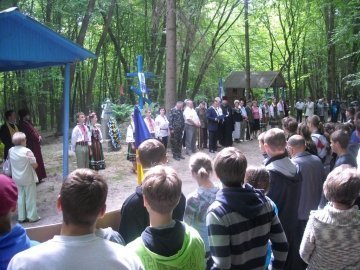 В урочищі на Волині вшанували Героїв України