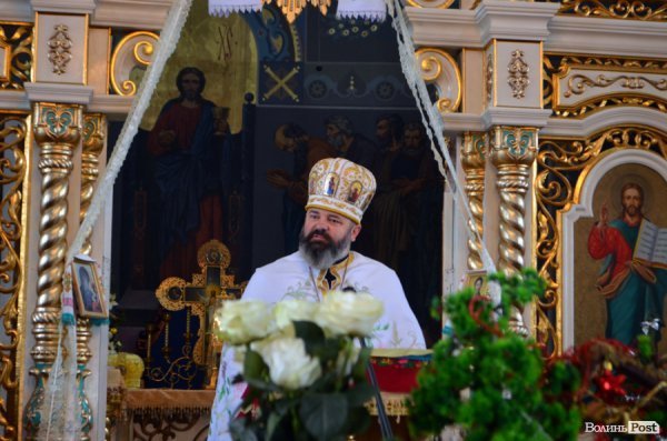 «Десантник пішов у небо»:  у Ківерцях поховали Героя Маріса Камінського