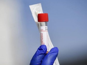 Ранок 6 жовтня: в Україні – новий антирекорд кількості смертей від коронавірусу за добу