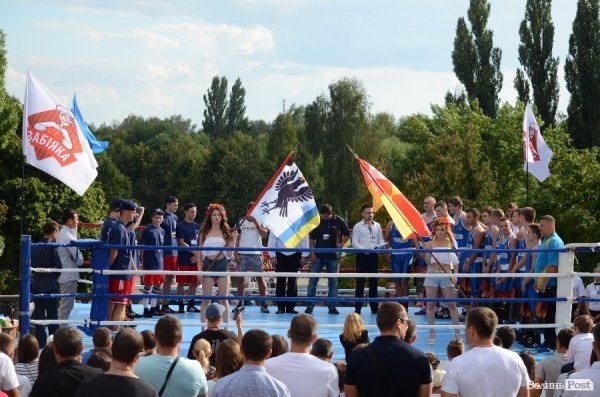 Кров'ю і потом: як у Луцьку билися за перемогу в боксі. ФОТОРЕПОРТАЖ