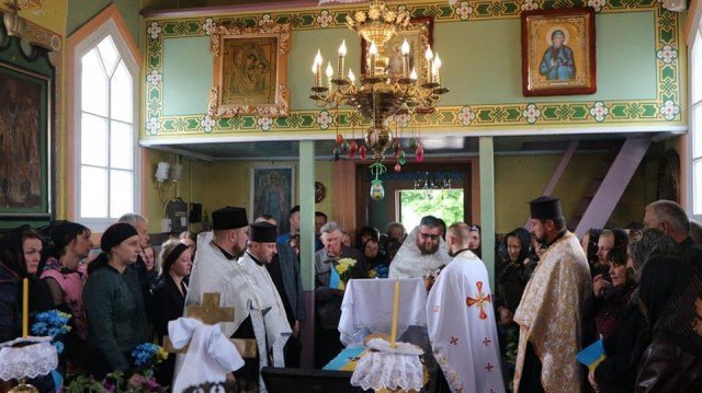 На Волині попрощалися із загиблим Героєм Русланом Литвинюком. ФОТО