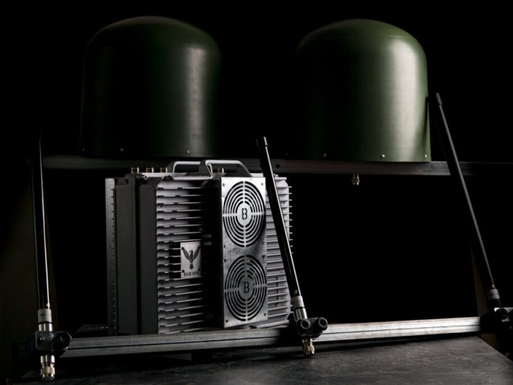 Антени для радіоелектронної боротьби: характеристики та вибір