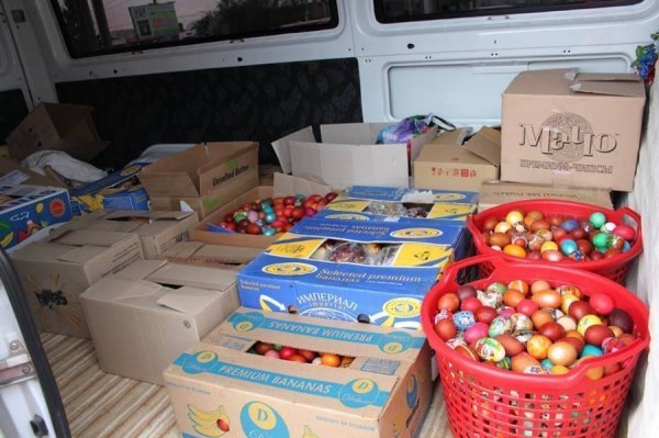 Допомога військовим Волині: писанки, запчастини та телевізор. ФОТО