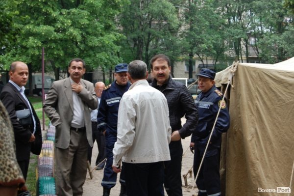 Обвал будинку в Луцьку. ФОТО