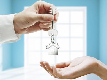 Під Луцьком чотирьох дітей-сиріт забезпечили квартирами в новобудові. ФОТО