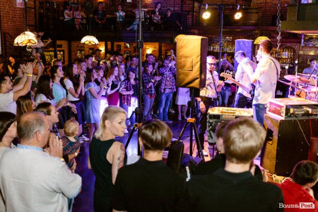 Альтернативний рок: у Луцьку презентували музичну школу