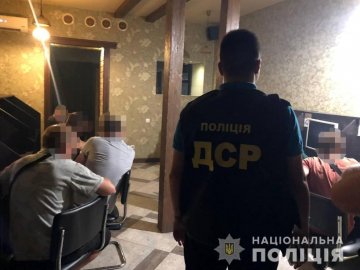 Працювали тільки для «своїх»: у Луцьку викрили підпільне казино