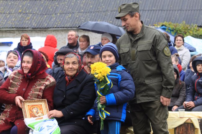 Реконструкція бою та щемливі пісні: фестиваль «Криївка Перця» у фото