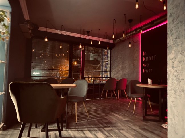 Мережа закладів KRAFT відкрила лаунж-бар в самому серці Луцька*