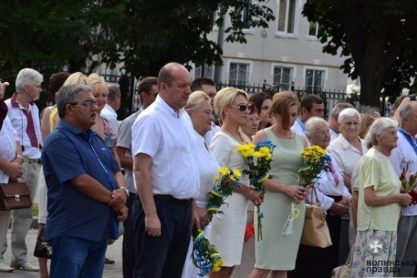 У Луцьку вшанували пам`ять Лесі Українки. ФОТО