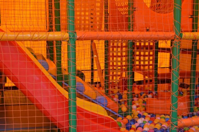 У Ковелі оновили парк атракціонів для дітей. ФОТО