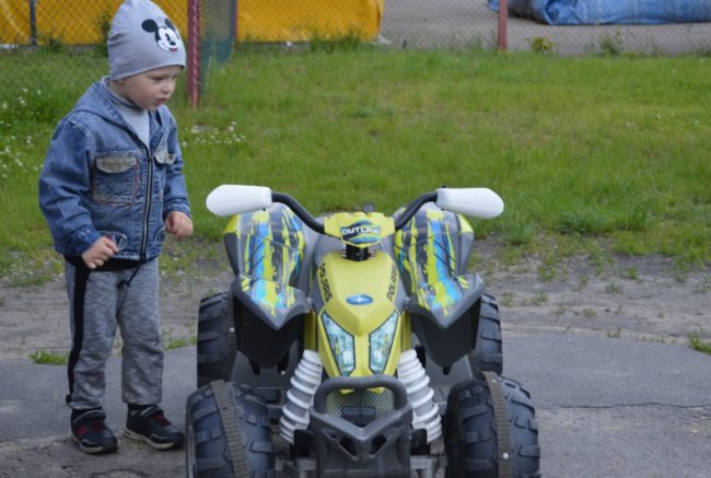 У Ковелі оновили парк атракціонів для дітей. ФОТО