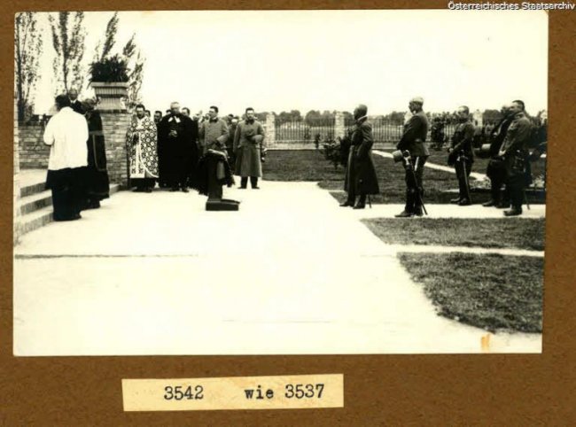 Молебень на меморіалі «Pro Patria», 1914-1918 рр.