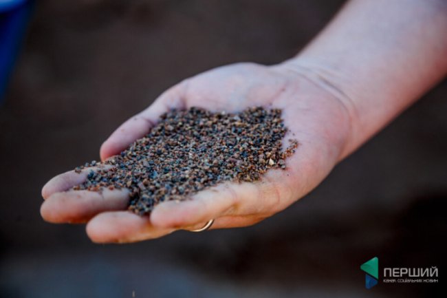 Розповіли, із чого виготовляють бруківку LeBruk*