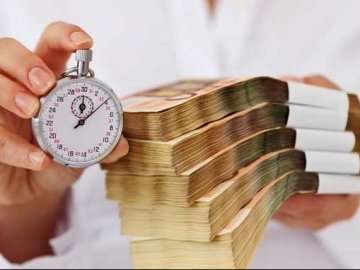 Жінка позичила велику суму грошей у волинянина, а віддавати не хоче