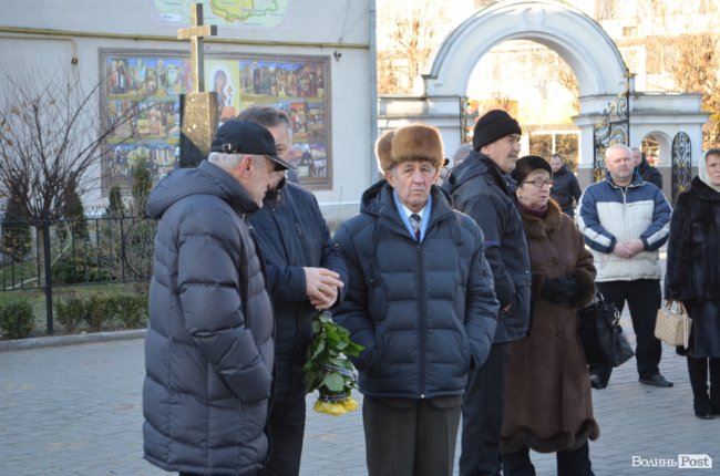 Загинув у день народження: Луцьк попрощався з воїном Віктором Лахаєм. ФОТОРЕПОРТАЖ