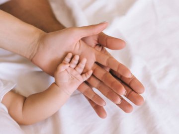 У луцького депутата народилася донька 