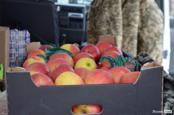 Мир буде після перемоги: із Луцька на передову відправили авто для бійців